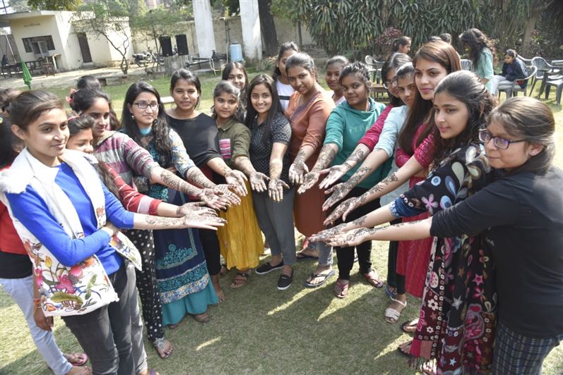 Mehndi and other compitition at Kailash Hall