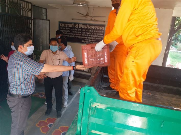 Community Kitchen at Nivedita Hostel and distribution of food packets through district administration During pandemic of Corona Covid 19