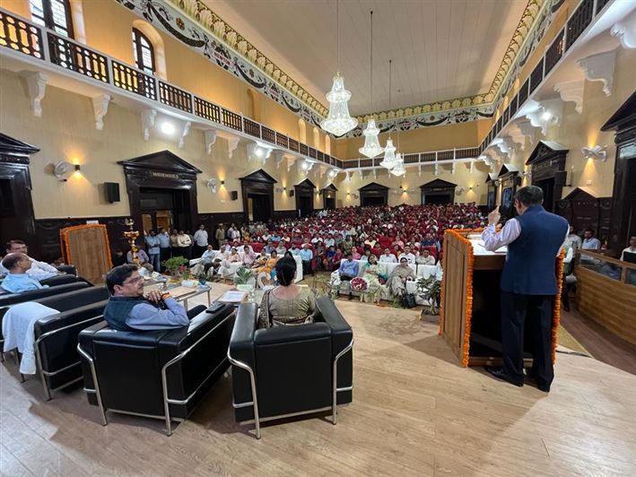 Glimpses of &quot;Prof. V.S. Ram Memorial Lecture&quot;. Organized by the Department of Political Science, University of Lucknow on 20th May, 2023. The Chief guest was His Excellency Mr. R.N. Ravi, Hon&apos;ble Governor, Tamil Nadu. Prof. Alok Kumar Rai, Hon&apos;ble Vice Ch